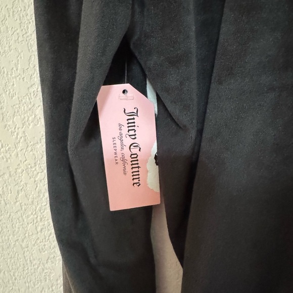 Juicy Couture Women’s Black Velour Crewneck Sleep/Lounge Wear Sweatshirt XL NWT - Picture 6 of 7